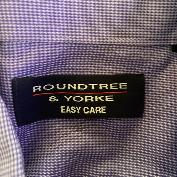 roundtree and yorke button down tee - Picture 3 of 3